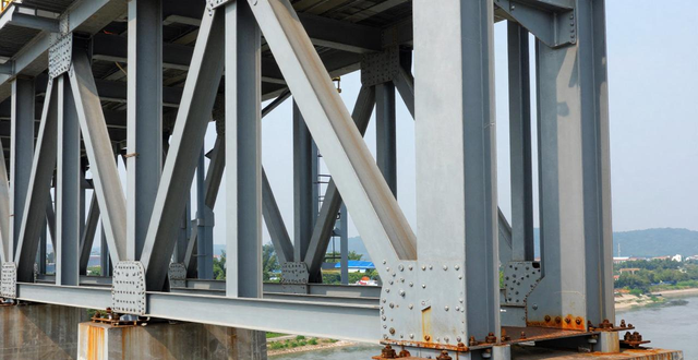 高强轻质低成本混凝土_钢结构桥梁报价_钢结构桥梁